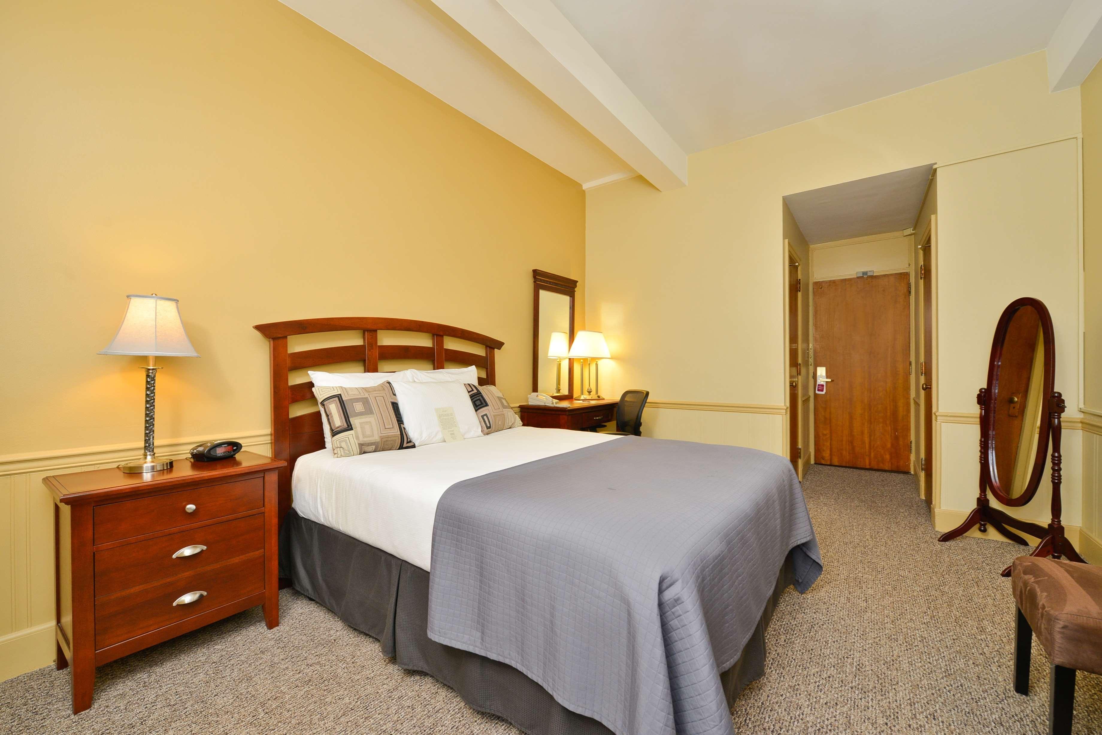 Best Western Plus Sidney Lodge Exteriér fotografie